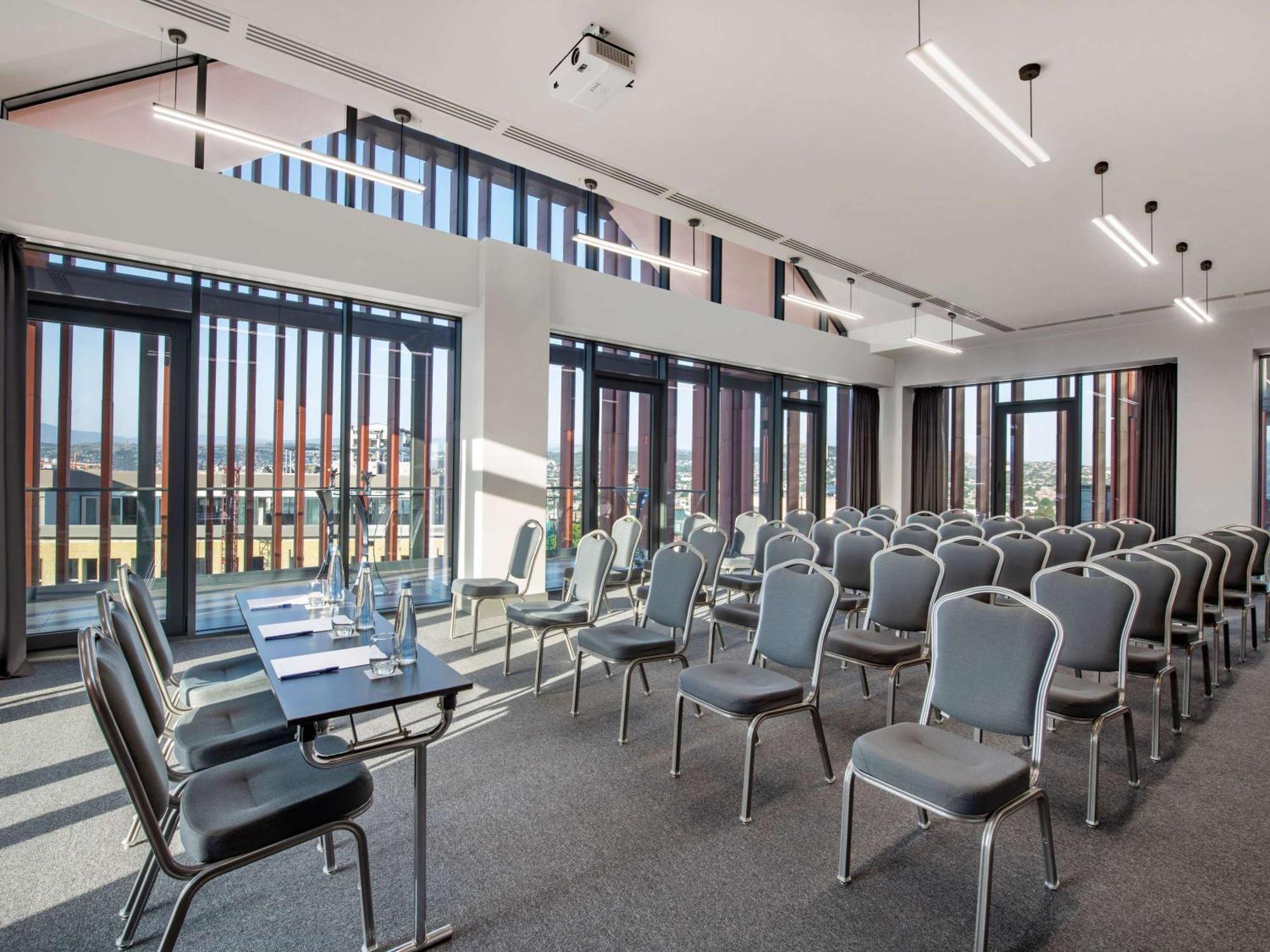 Tbilisi Philharmonic Hotel By Mercure Екстер'єр фото
