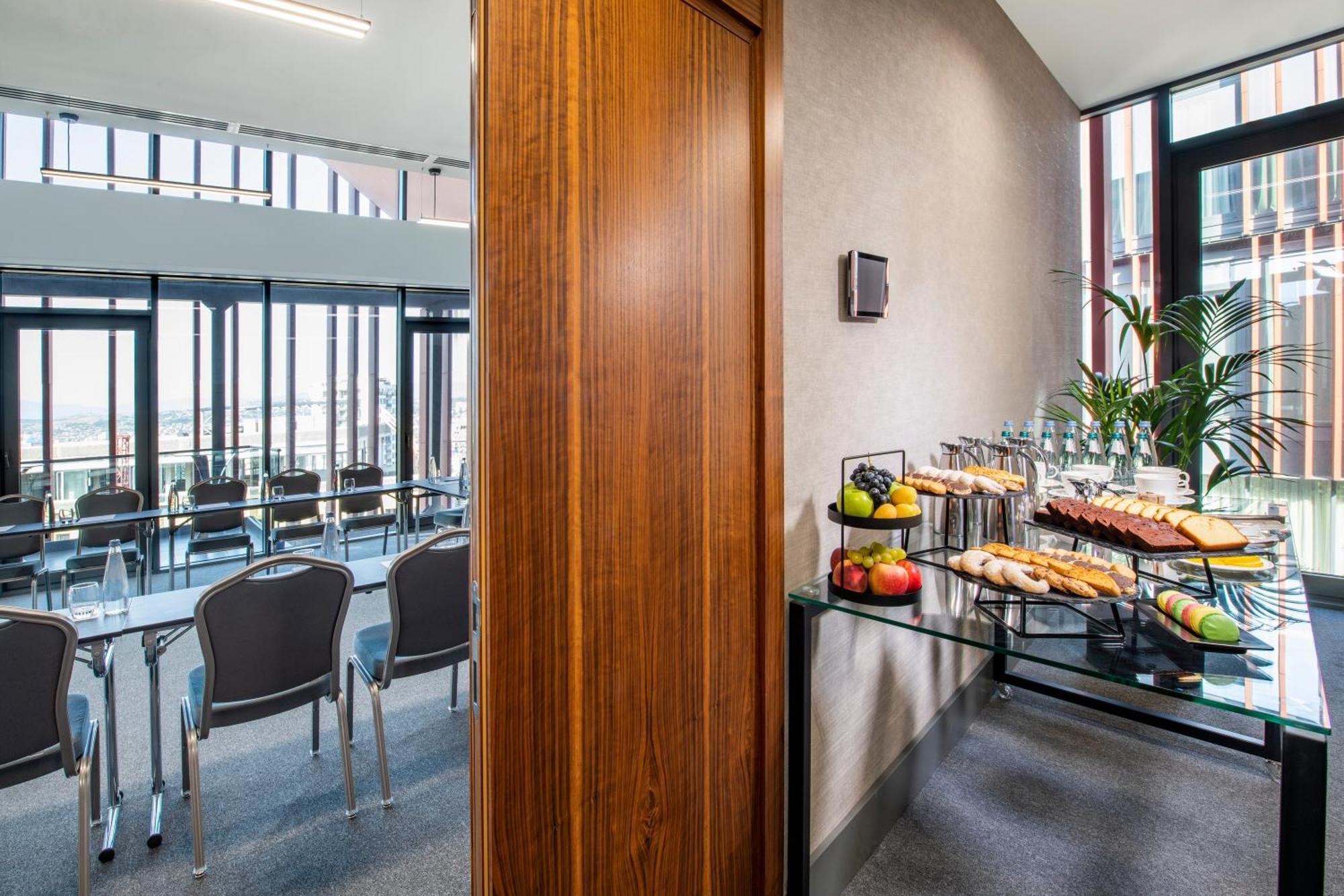Tbilisi Philharmonic Hotel By Mercure Екстер'єр фото